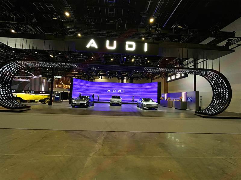 奧迪汽車展高清LED顯示屏